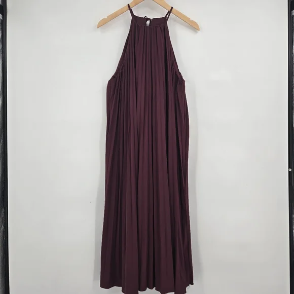 HALARA | Dresses | Elegant Burgundy Halter Tieback Midi Halara Dress |  Poshmark
